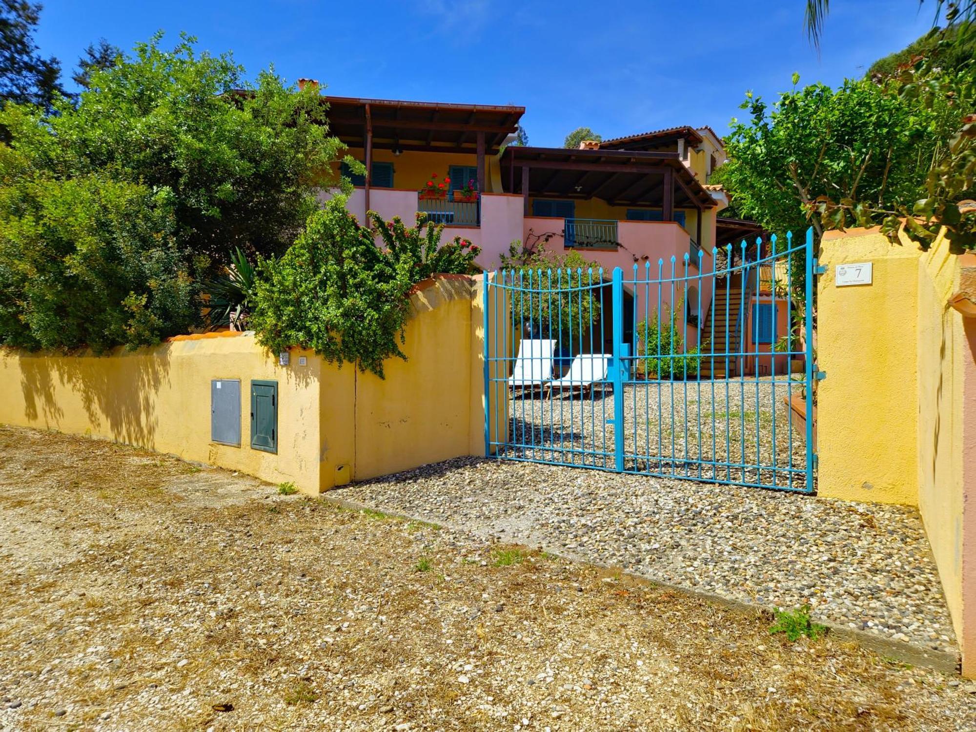 Dommos - Pintada Apartments Cala Liberotto Exteriör bild